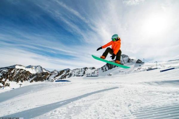 保暖游泳服怎么选_冬季训练装备推荐